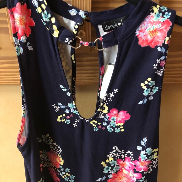 Derek Heart Floral Dress - Picture 4 of 9